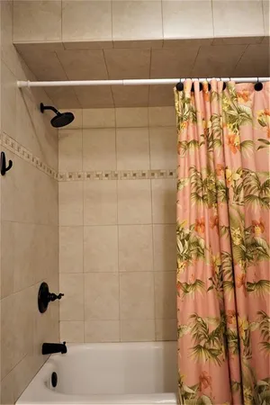 $1,250 | 4348 Tahitian Gardens Circle, Unit B, Holiday, FL 34691