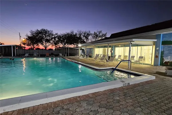 $1,250 | 4348 Tahitian Gardens Circle, Unit B, Holiday, FL 34691