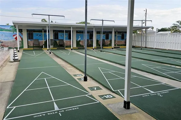 $1,250 | 4348 Tahitian Gardens Circle, Unit B, Holiday, FL 34691