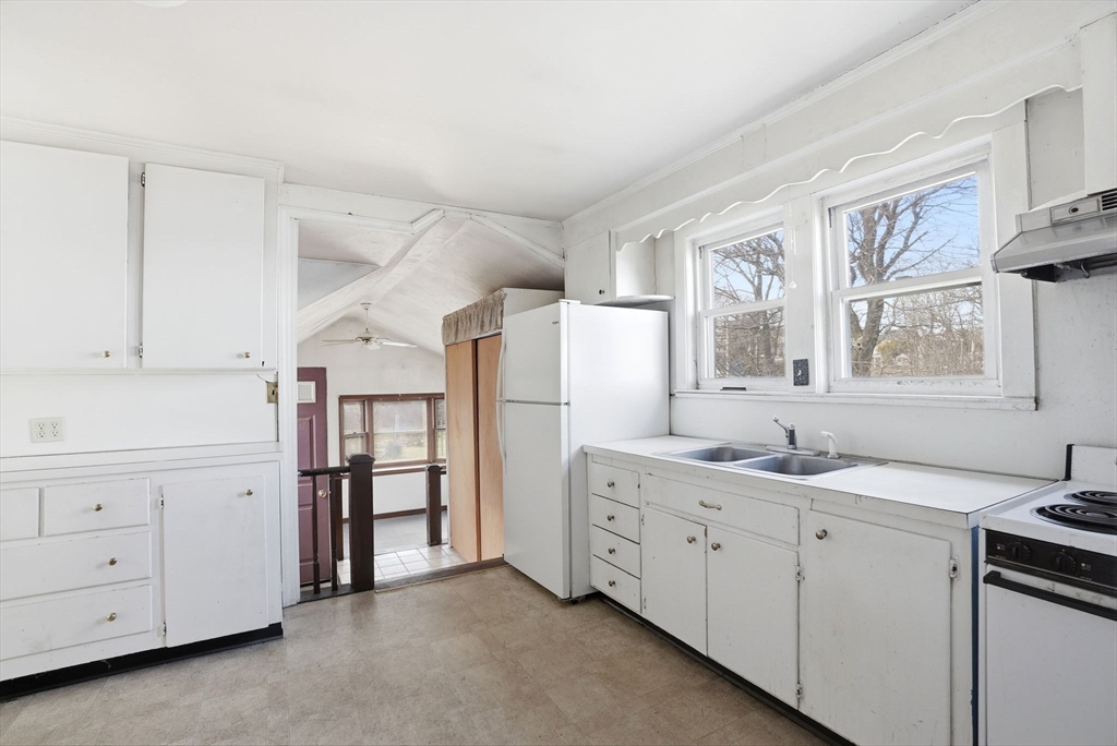 37 Richards Road Hull, MA 02045 - Photo 20 of 29