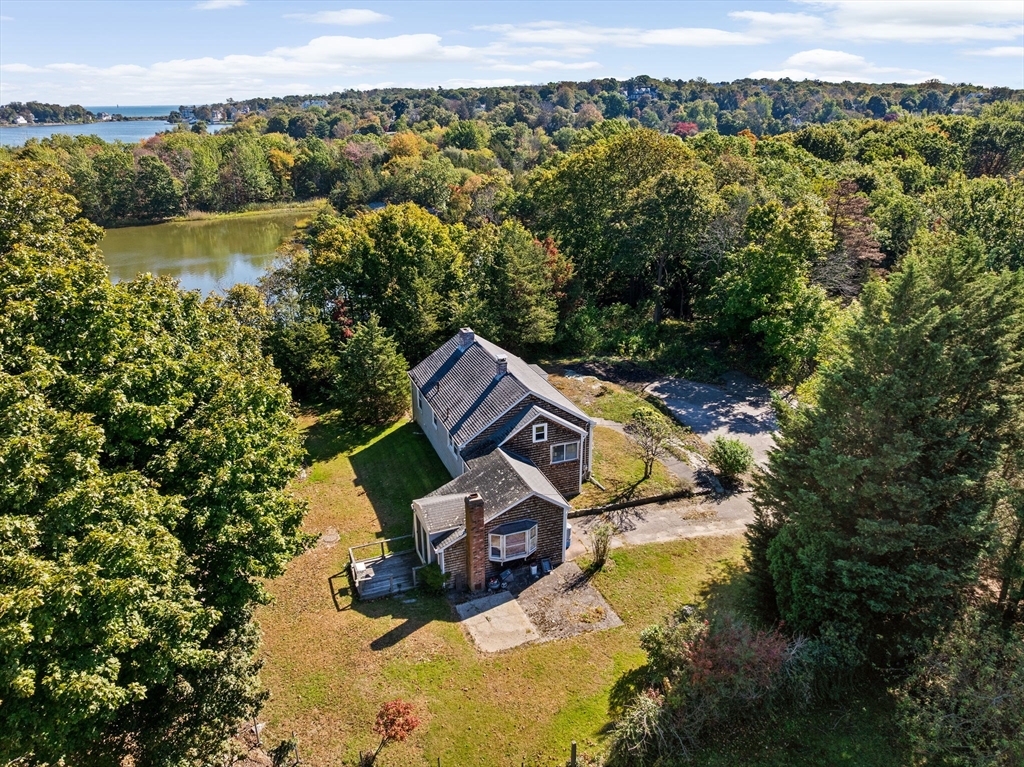 37 Richards Road Hull, MA 02045 - Photo 8 of 29