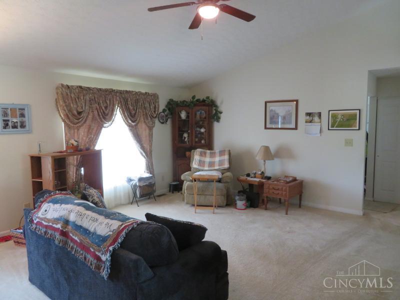 1385 Russellville Road Winchester, OH 45697 - Photo 12 of 37 Gallery Image 12