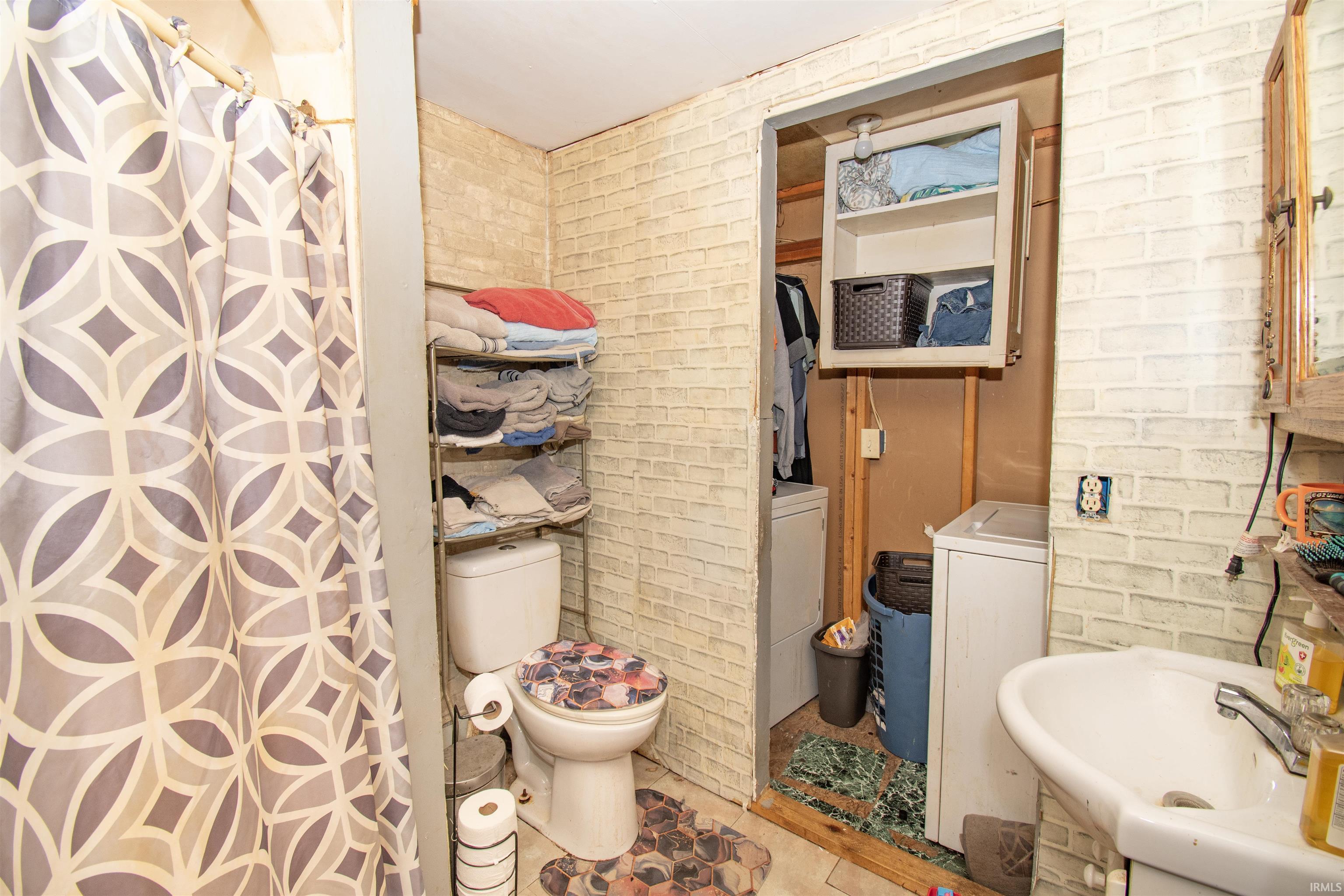 109 East Factory Street Lagrange, IN 46761 - Photo 18 of 21