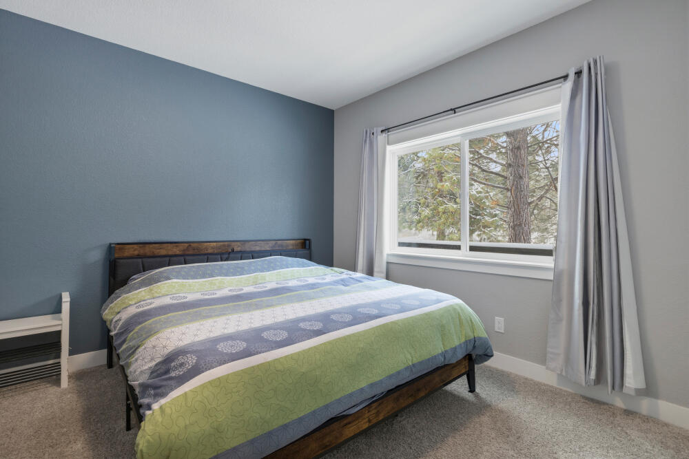 9536 Kestrel Road Klamath Falls, OR 97601 - Photo 35 of 78