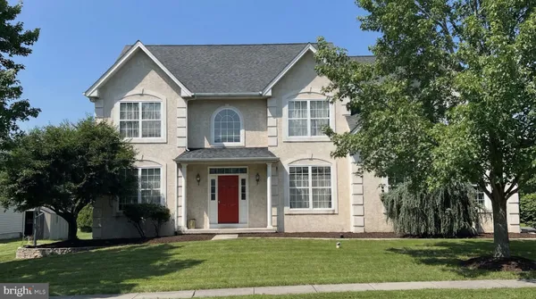 $749,900 | 25 Tanglewood Drive, Schwenksville, PA 19473
