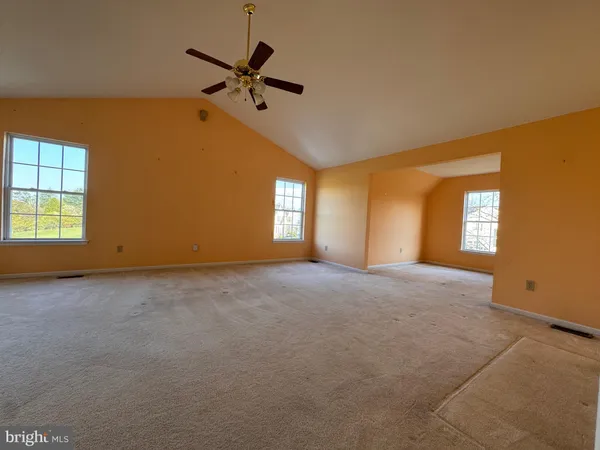 $749,900 | 25 Tanglewood Drive, Schwenksville, PA 19473