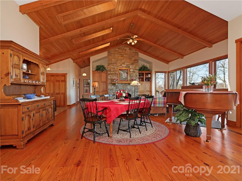 1506 Walnut Ridge Road Brevard, NC 28712 - Photo 7 of 48 Gallery Image 7