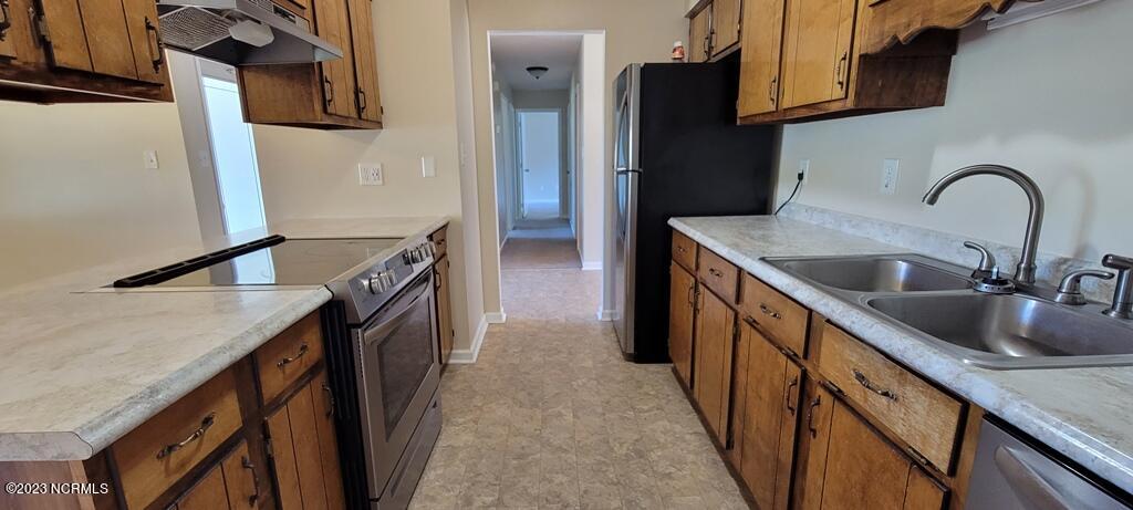 527 Raintree Circle Jacksonville, NC 28540 - Photo 12 of 29