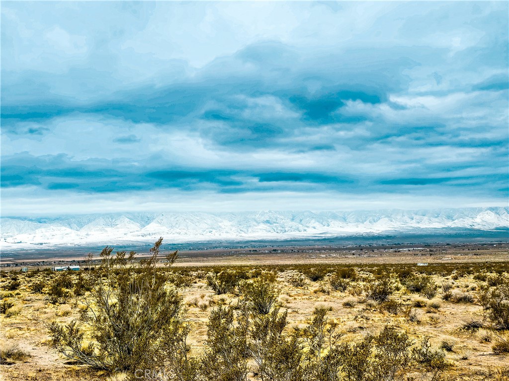 0 Comet Road Lucerne Valley, CA 92356 - Photo 7 of 11 a view of an ocean