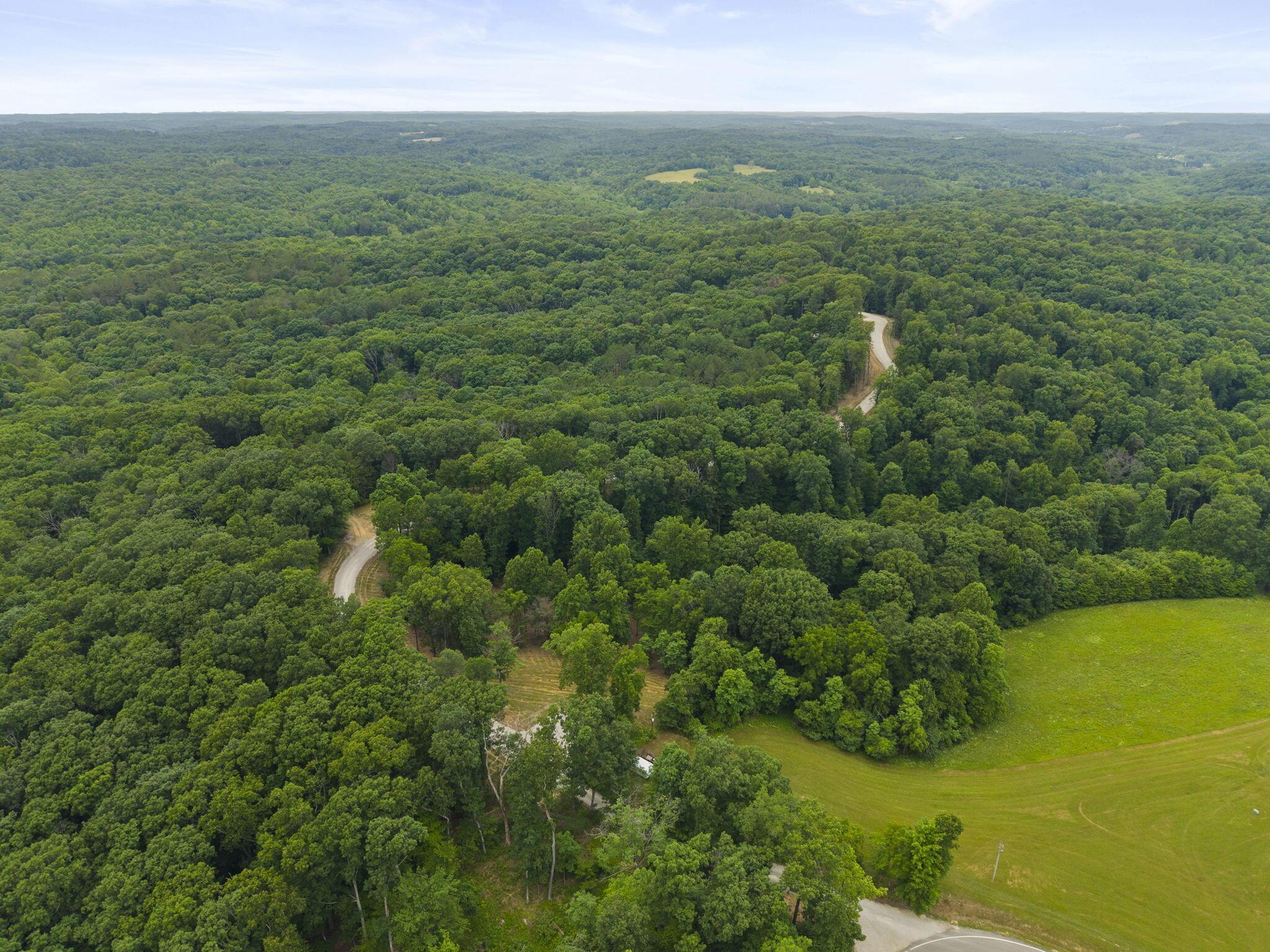 18573 Huggins Road Logan, OH 43138 - Photo 43 of 81
