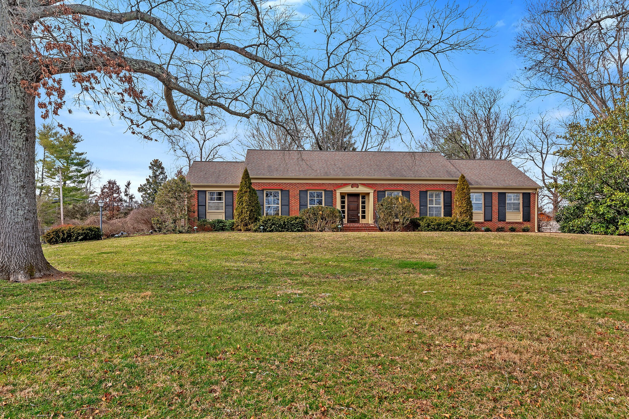5932 Post Road Nashville, TN 37205 - Photo 2 of 42 Gallery Image 2