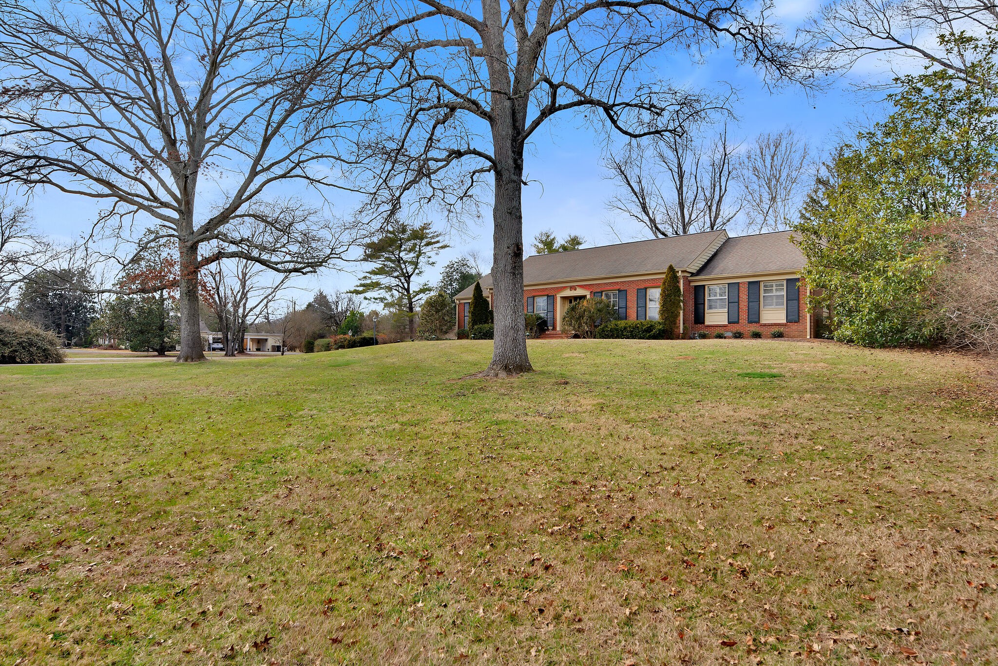 5932 Post Road Nashville, TN 37205 - Photo 3 of 42 Gallery Image 3