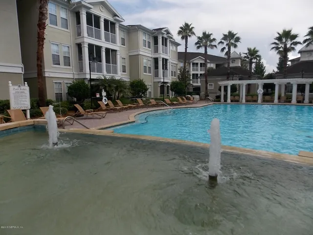 $1,100 | 8290 Gate Parkway West, Unit 717, Jacksonville, FL 32216