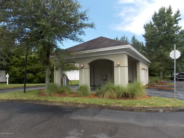 $1,100 | 8290 Gate Parkway West, Unit 717, Jacksonville, FL 32216