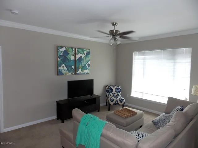 $1,100 | 8290 Gate Parkway West, Unit 717, Jacksonville, FL 32216