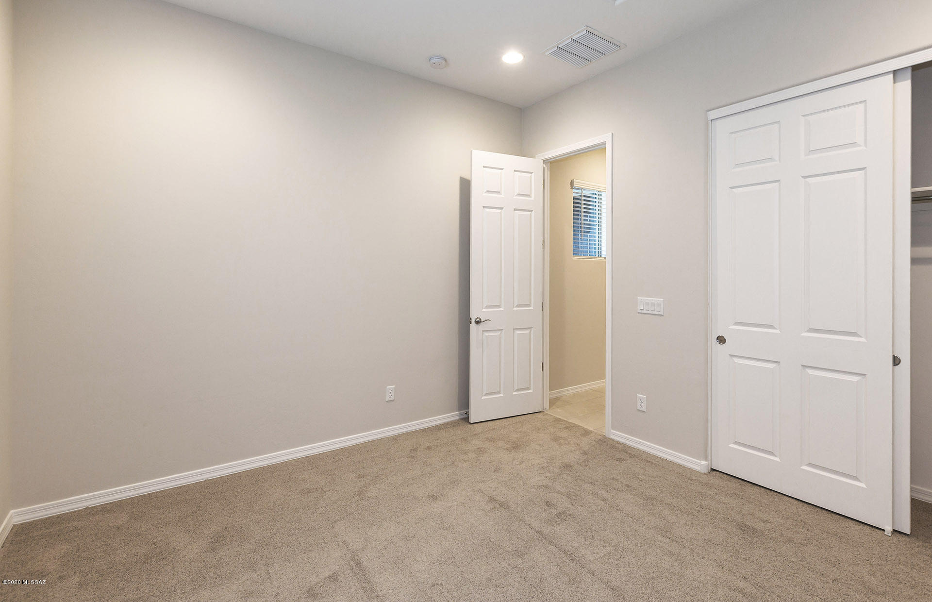 712 East Romsdalen Road Tucson, AZ 85755 - Photo 38 of 48