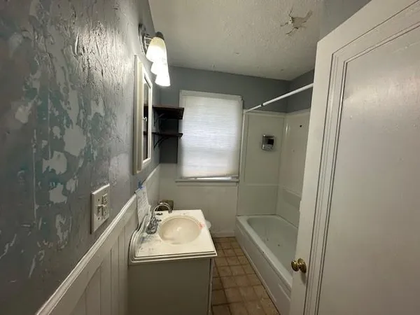 $179,000 | 360 Dappenbrook Road, Beaver, PA 15009