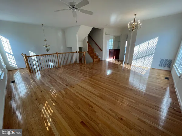 $3,700 | 6256 Shackelford Terrace, Alexandria, VA 22312