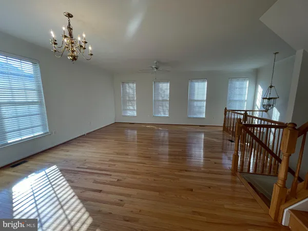 $3,700 | 6256 Shackelford Terrace, Alexandria, VA 22312