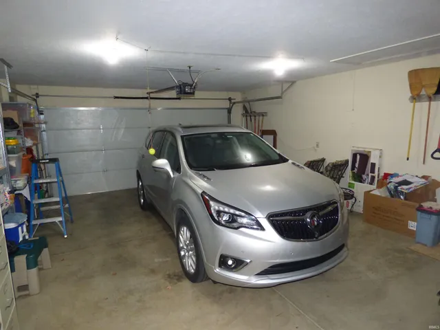 $310,000 | 845 Makenna Circle, Frankfort, IN 46041