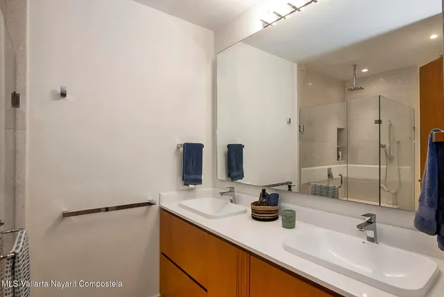 $645,000 | 829 Avenida De Los Picos, Unit 405, Altenburg, MO 63732