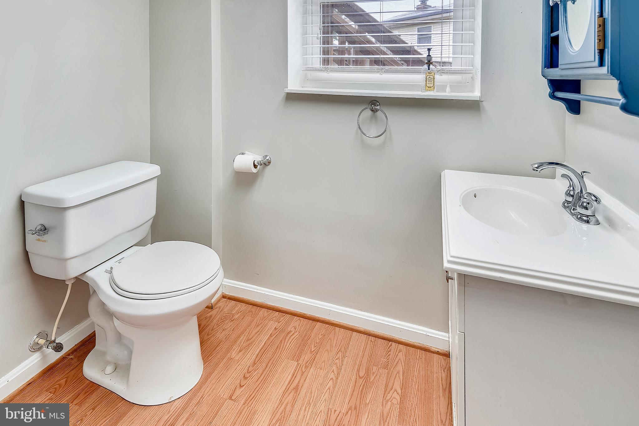 110 Centerside Road Mount Airy, MD 21771 - Photo 33 of 47 Half Bath
