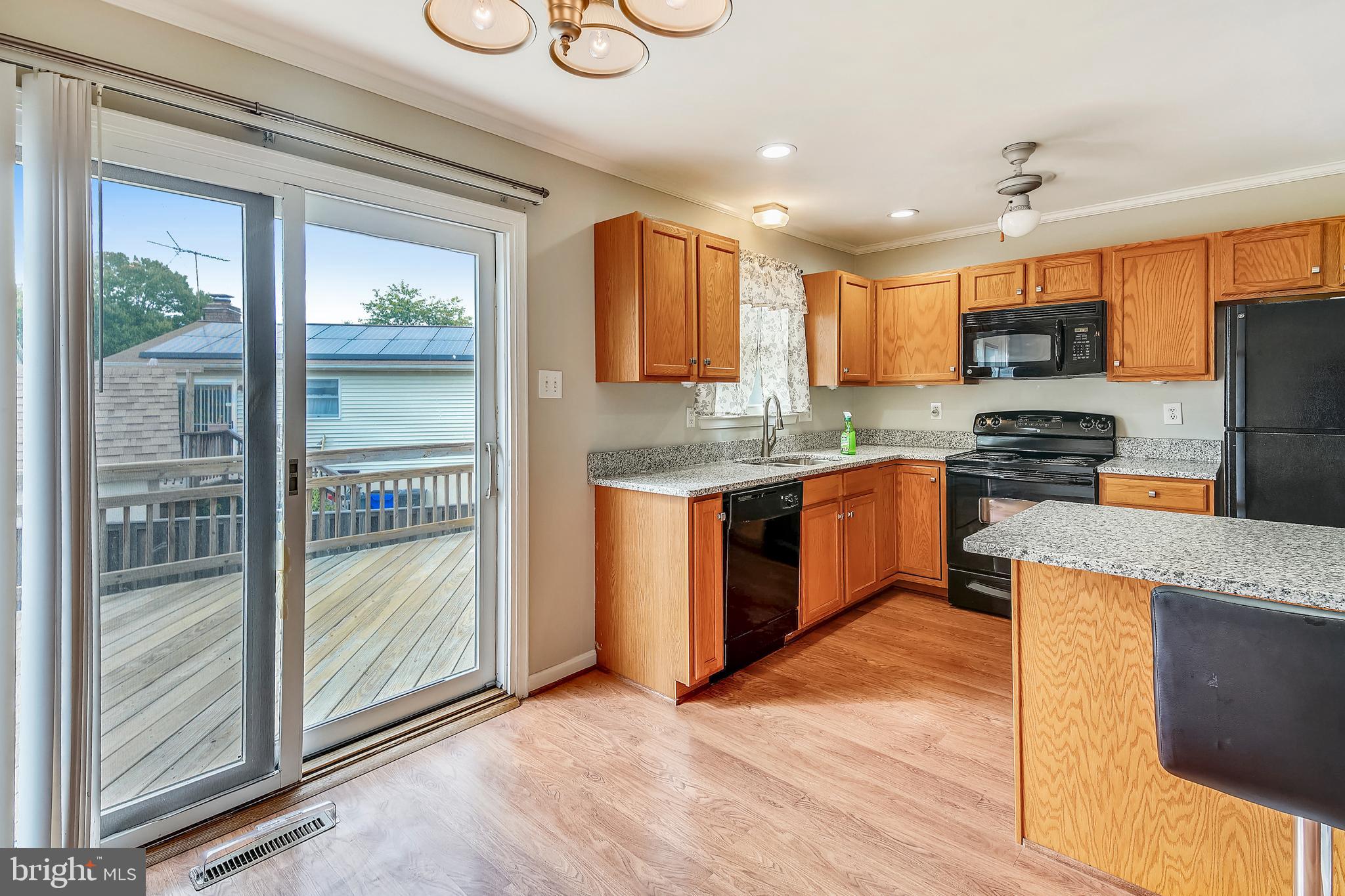 110 Centerside Road Mount Airy, MD 21771 - Photo 7 of 47 Kitchen with access to Deck