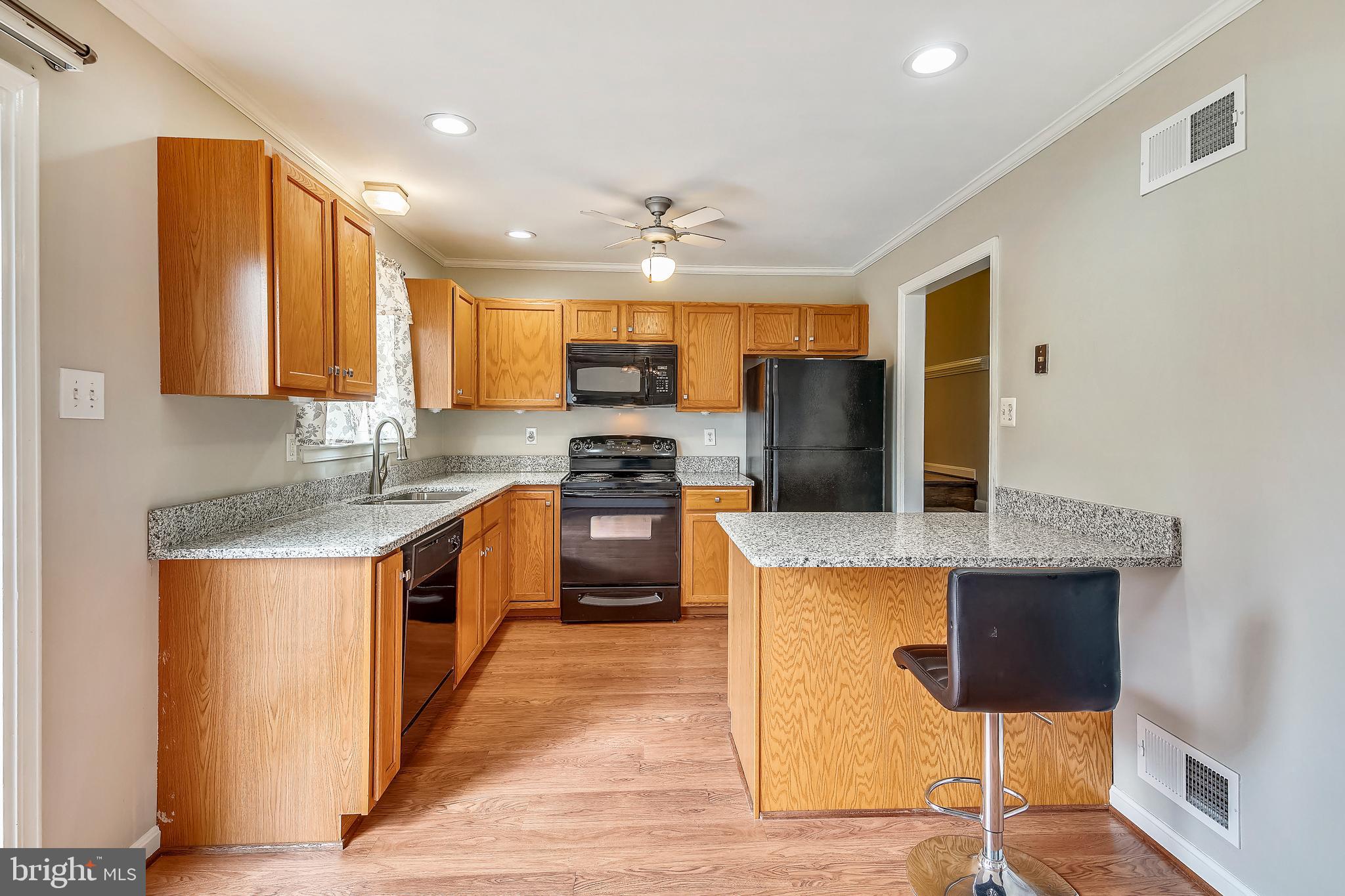 110 Centerside Road Mount Airy, MD 21771 - Photo 10 of 47 Kitchen