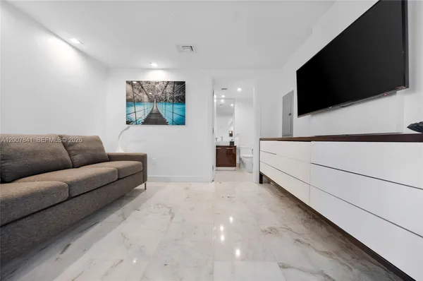 $10,500 | 3951 South Ocean Drive, Unit 1202, Hollywood, FL 33019