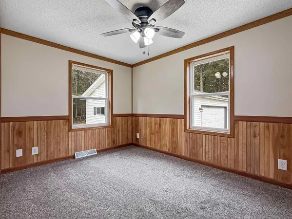 $234,900 | N4427 M-35 Highway, Menominee, MI 49858