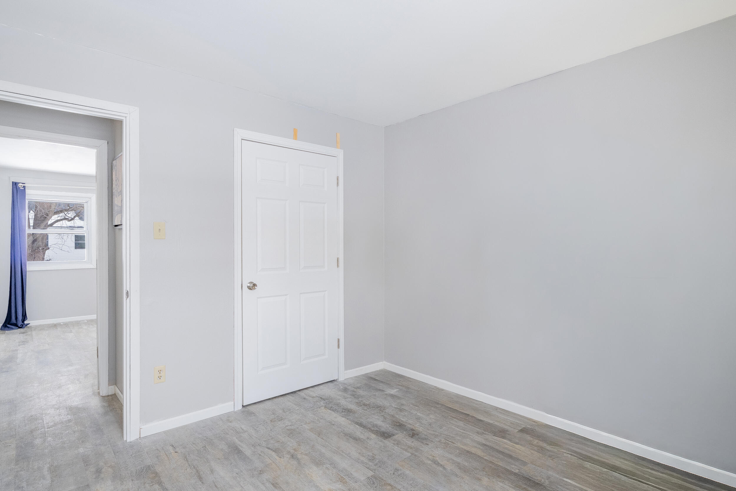 419 Portland Road Valparaiso, IN 46385 - Photo 19 of 21 wooden floor in an empty room
