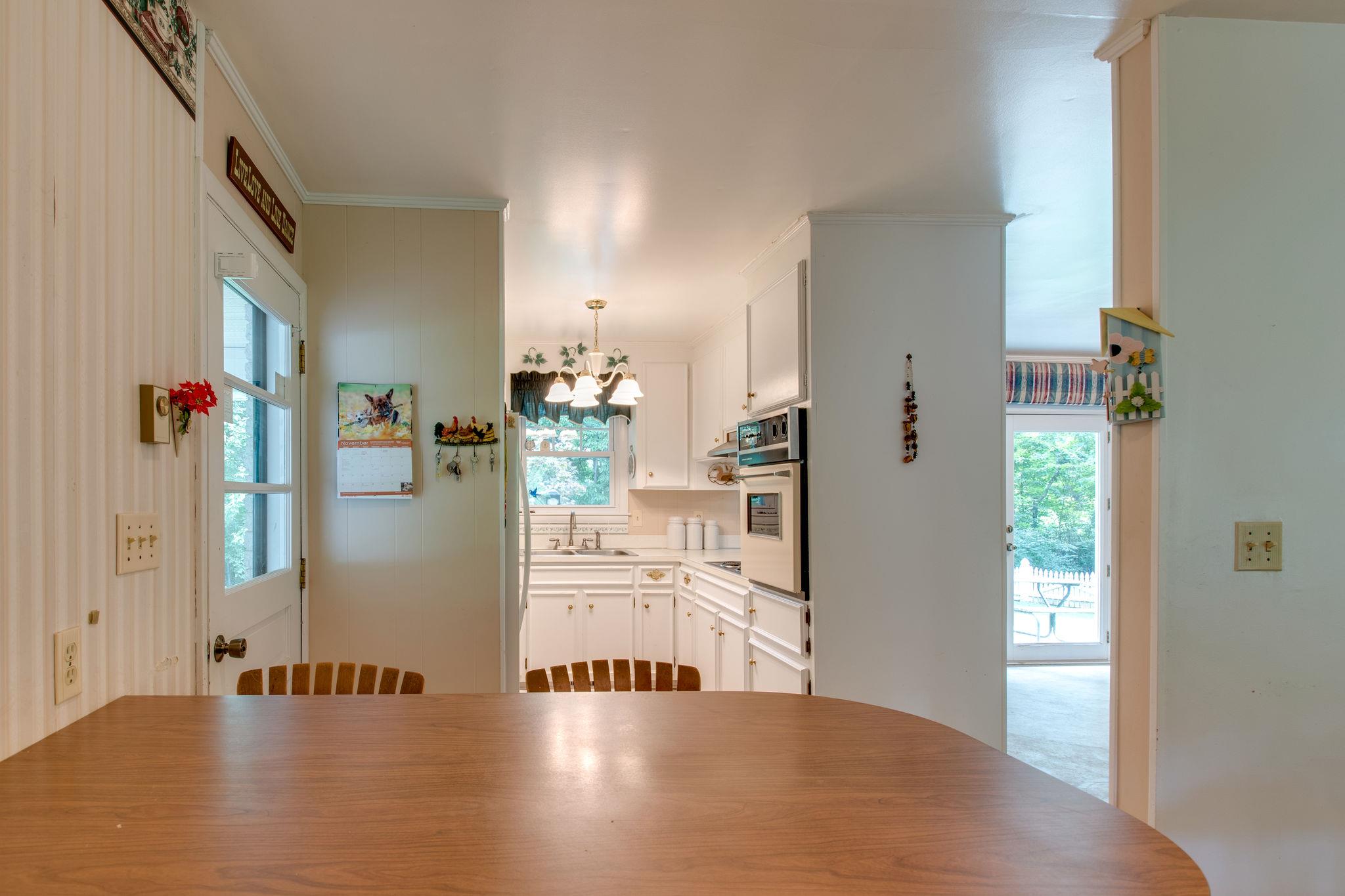 4070 Clovercroft Road Franklin, TN 37067 - Photo 9 of 30 Gallery Image 9