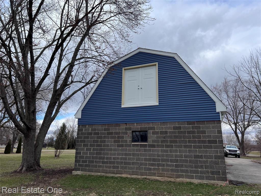 6304 East Coldwater Road Flint, MI 48506 - Photo 53 of 59