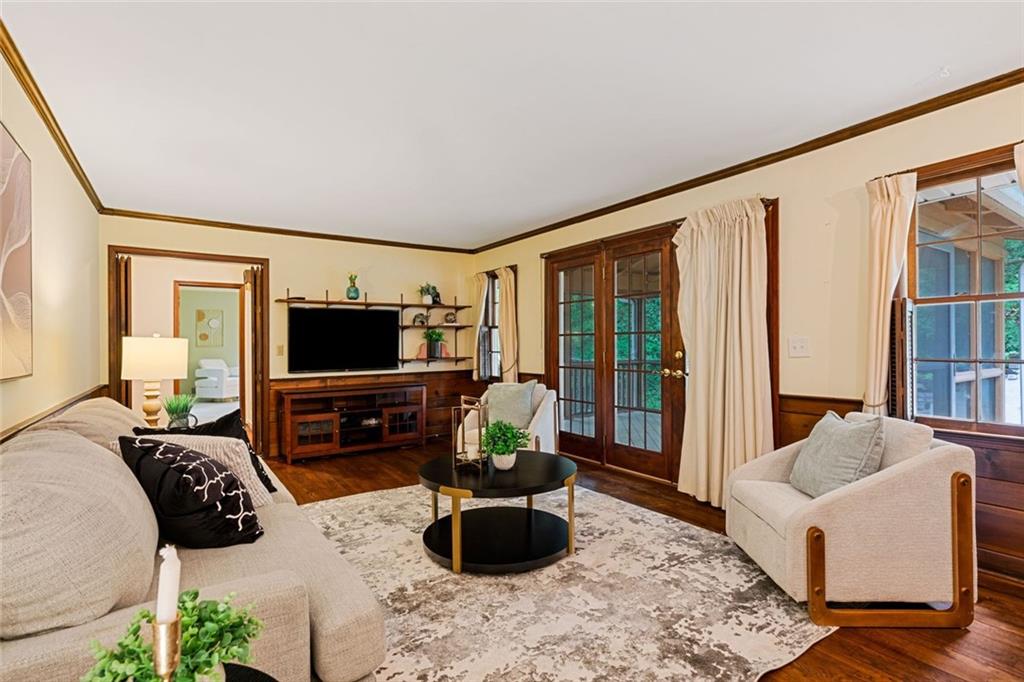 260 Burdette Road Northwest Sandy Springs, GA 30327 - Photo 13 of 59 Gallery Image 13