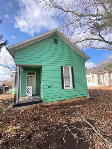 $36,000 | 633 Fourth Street, Carrollton, IL 62016