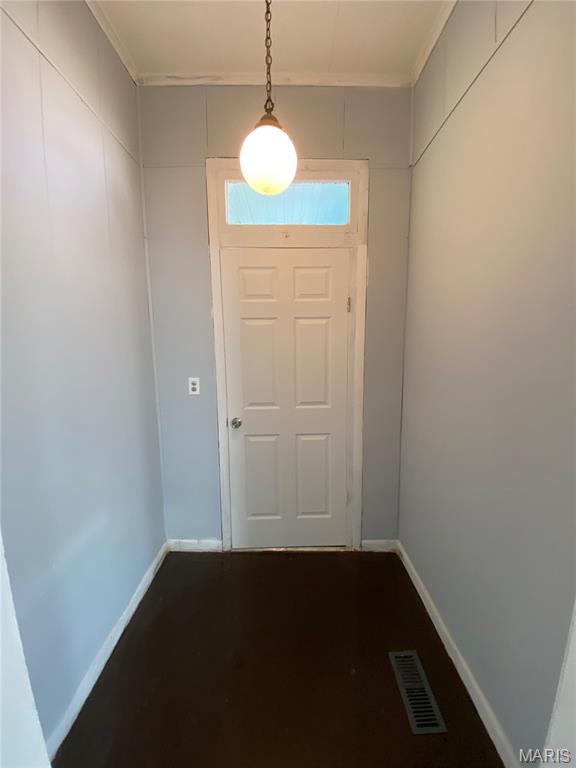 633 Fourth Street Carrollton, IL 62016 - Photo 2 of 18