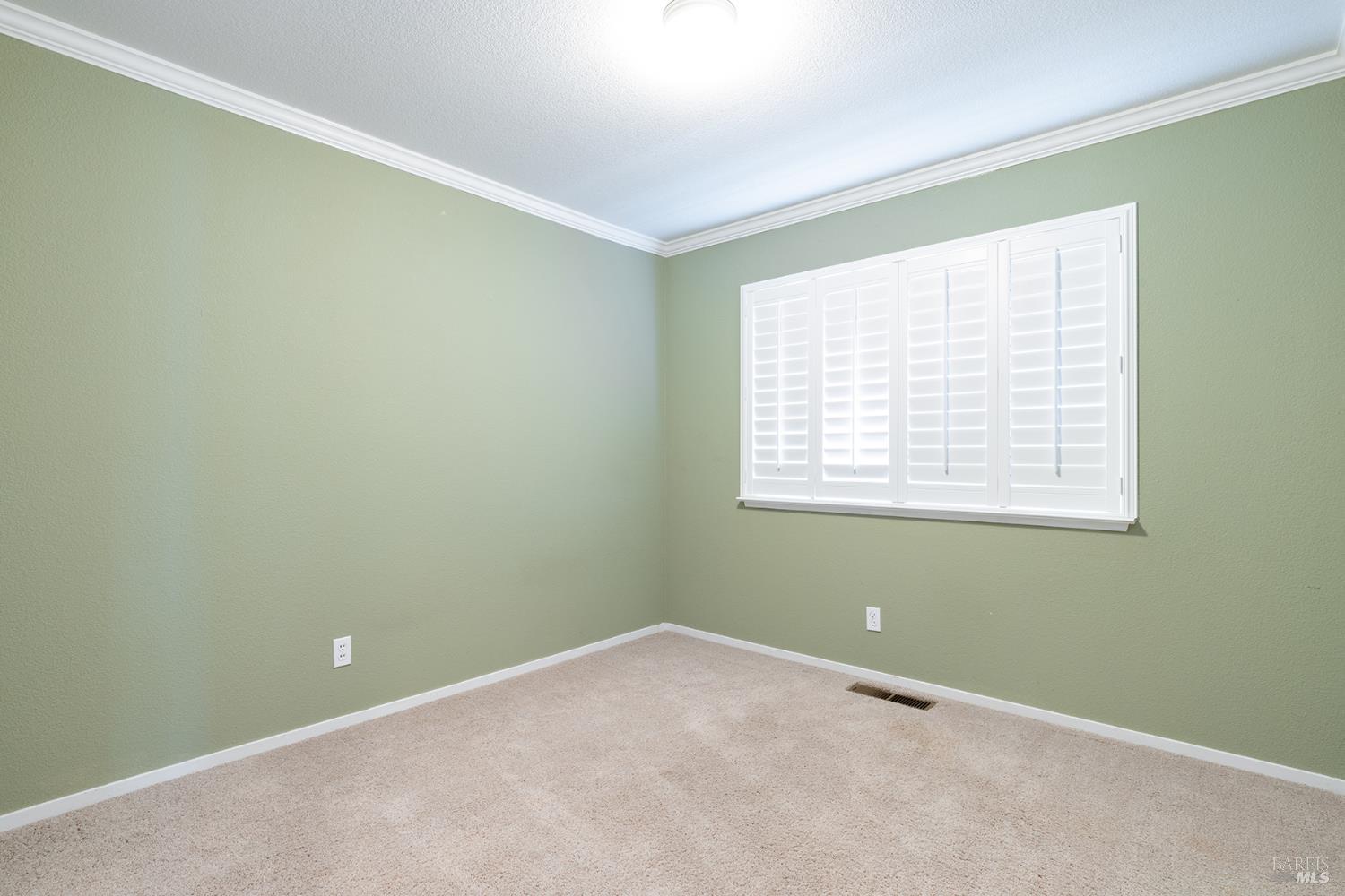 349 Sugar Maple Lane Windsor, CA 95492 - Photo 20 of 47 an empty room with a window