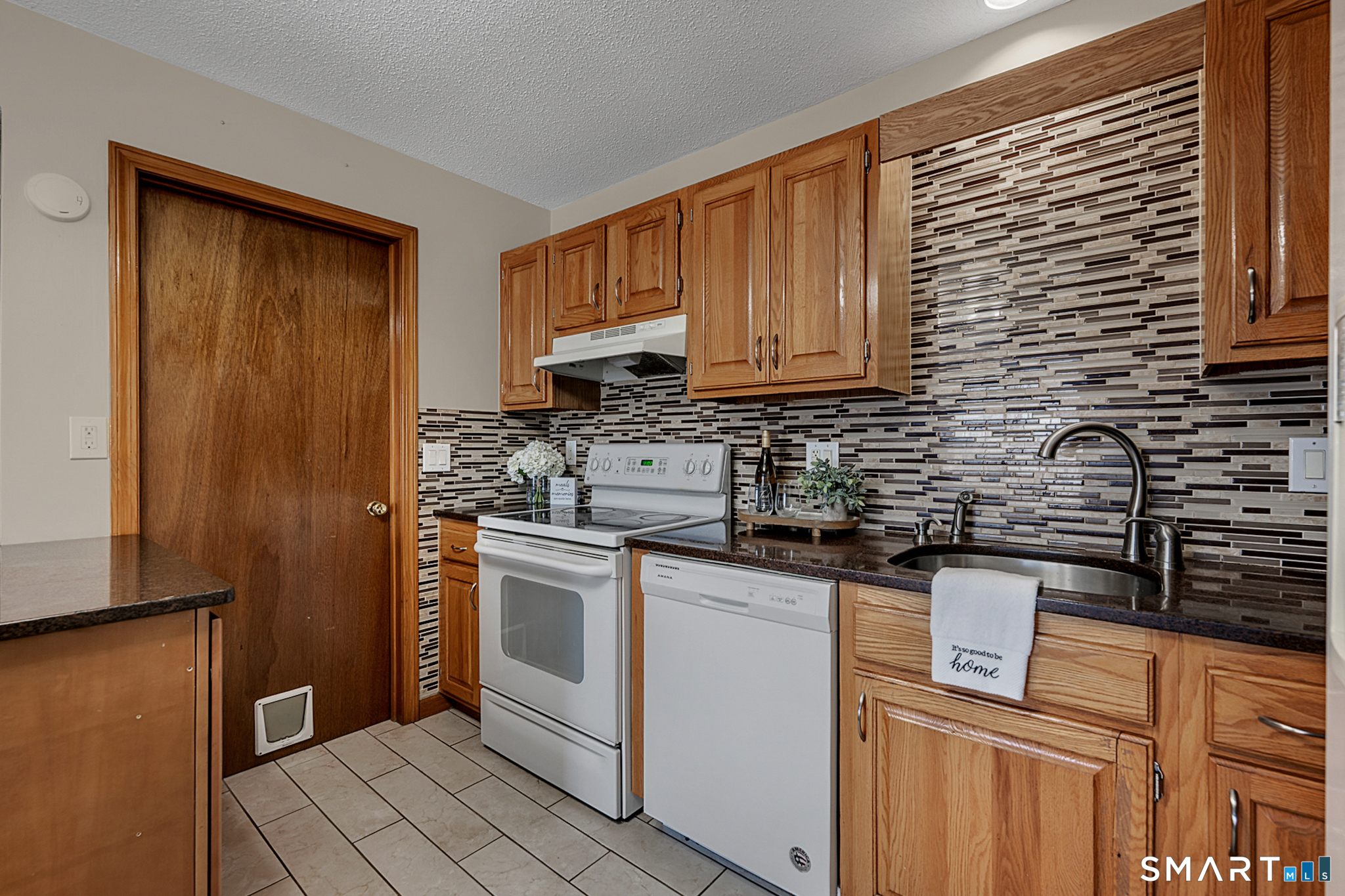 54 North Mountain Road, Unit 204 New Britain, CT 06053 - Photo 8 of 21