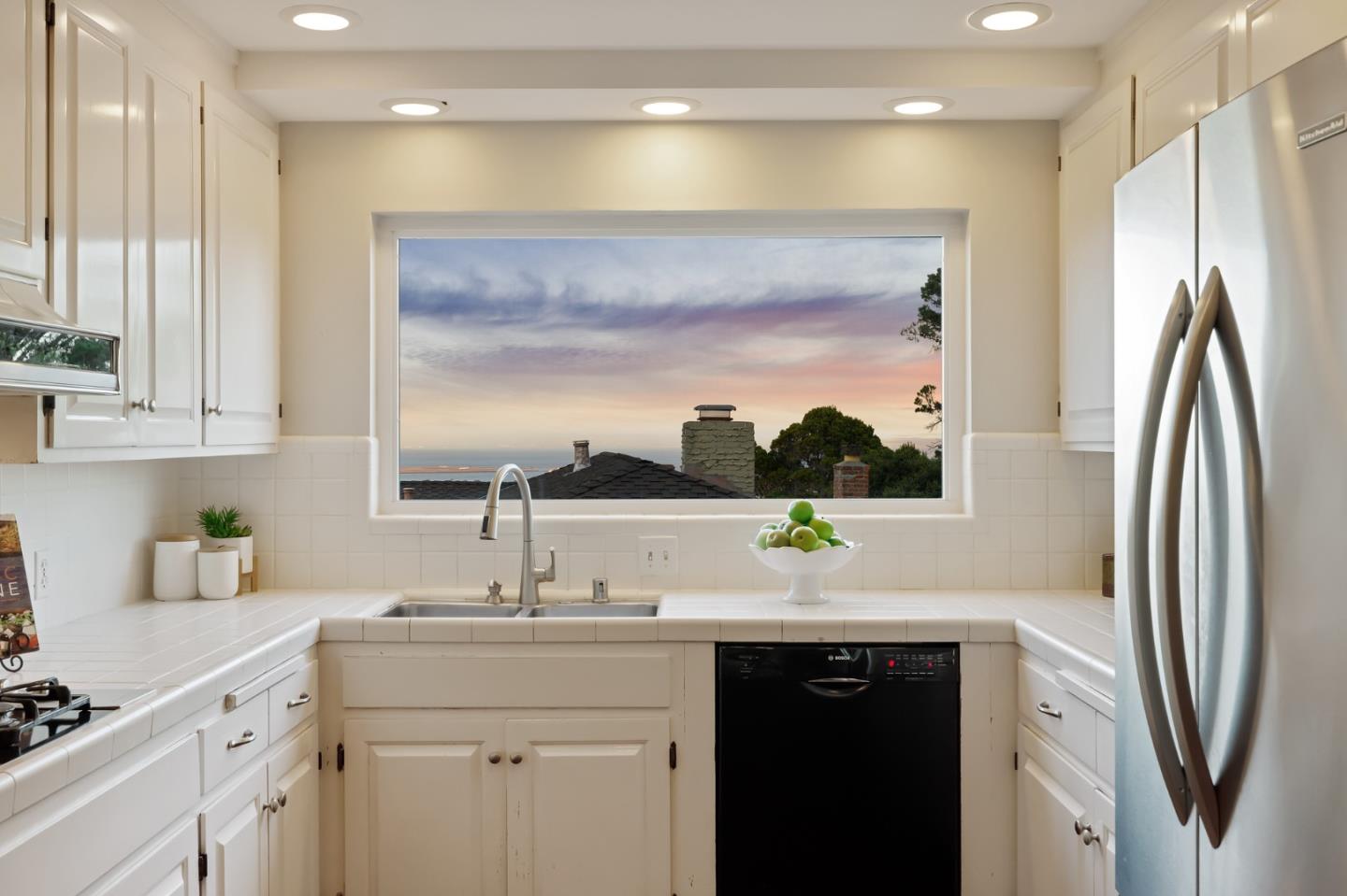 1245 Encina Drive Millbrae, CA 94030 - Photo 23 of 100