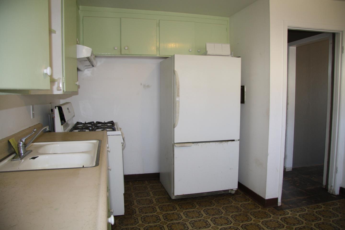 2220 South Rodeo Gulch Road Santa Cruz, CA 95062 - Photo 5 of 17 Gallery Image 5