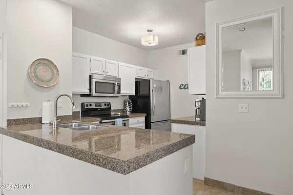 $4,500 | 7009 East Acoma Drive, Unit 1079, Scottsdale, AZ 85254