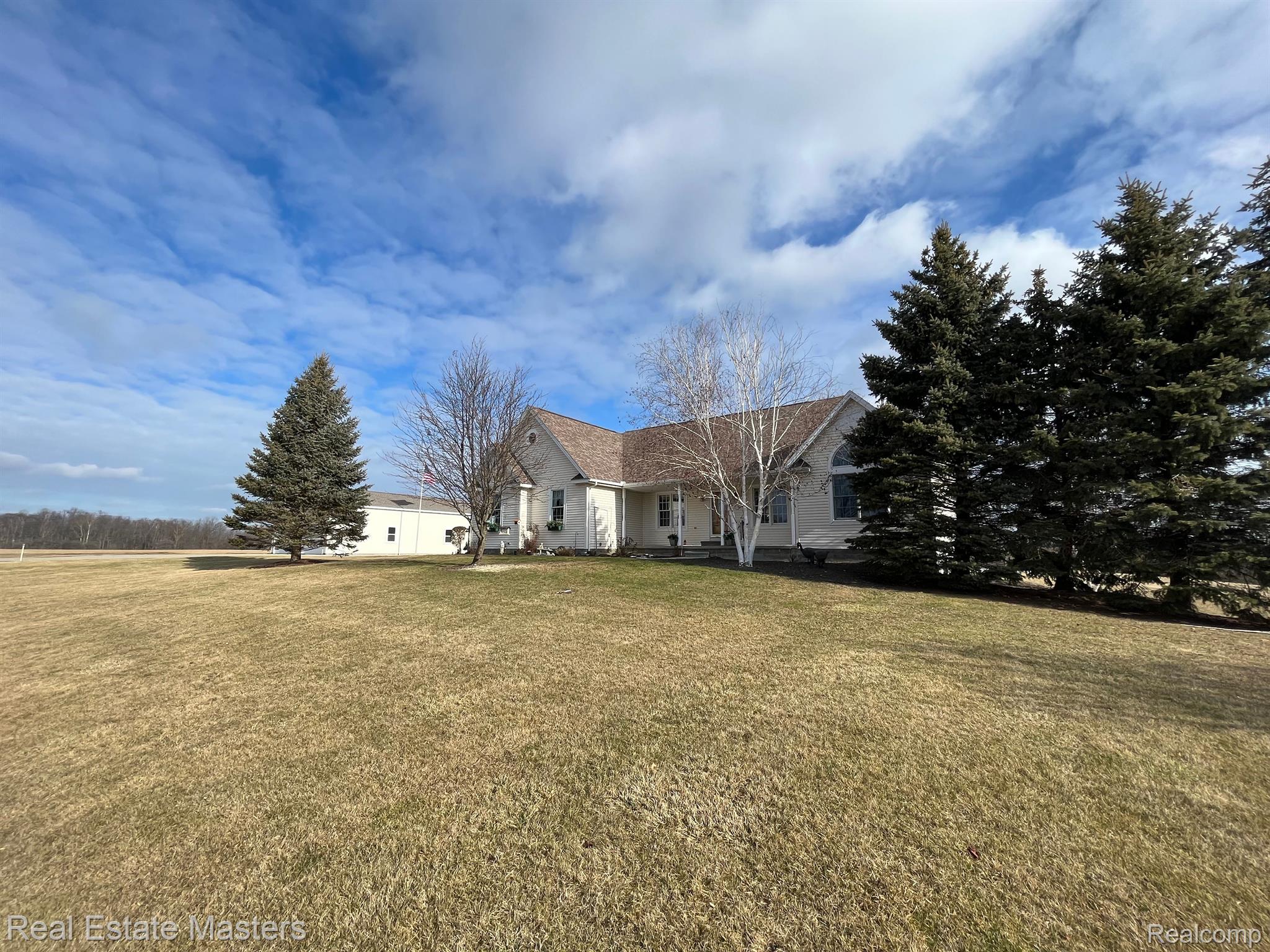280 North Goetze Road Carsonville, MI 48419 - Photo 7 of 56 Gallery Image 7