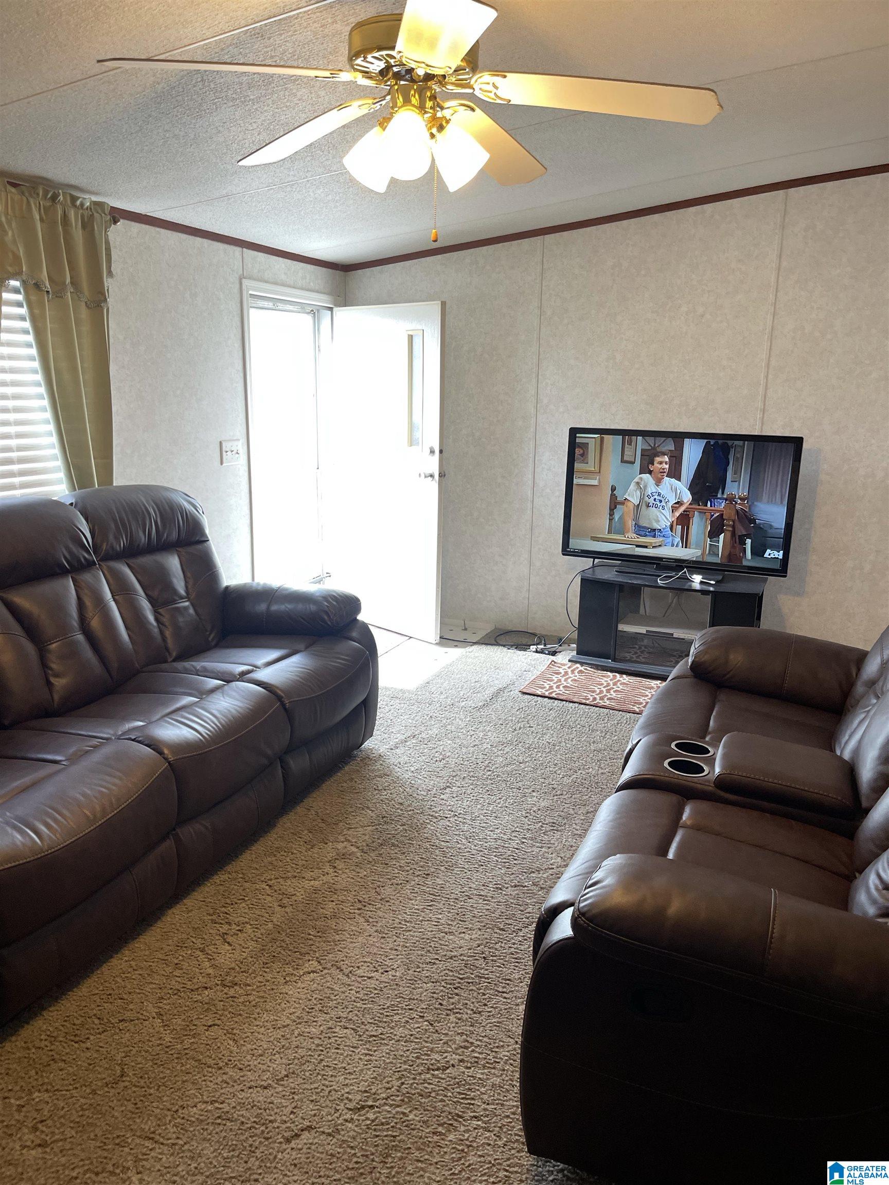 433 Angel Station Road Jacksonville, AL 36265 - Photo 3 of 20