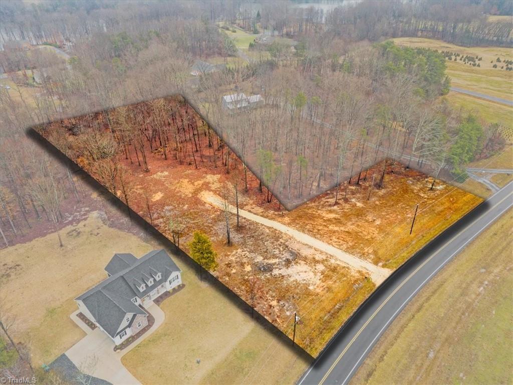 895 Boyd Road Reidsville, NC 27320 - Photo 2 of 15 Gallery Image 2