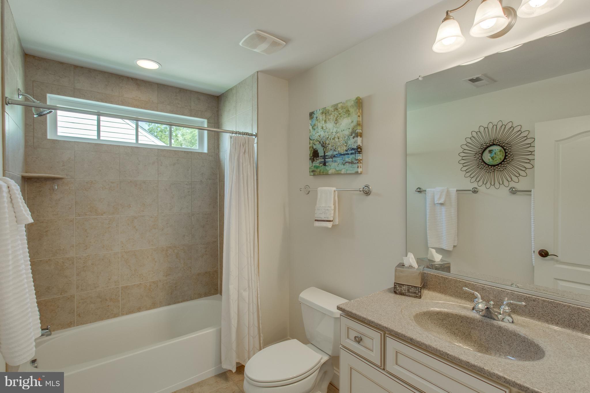8037 Washington Road Alexandria, VA 22308 - Photo 22 of 30 Full bath on second upper level