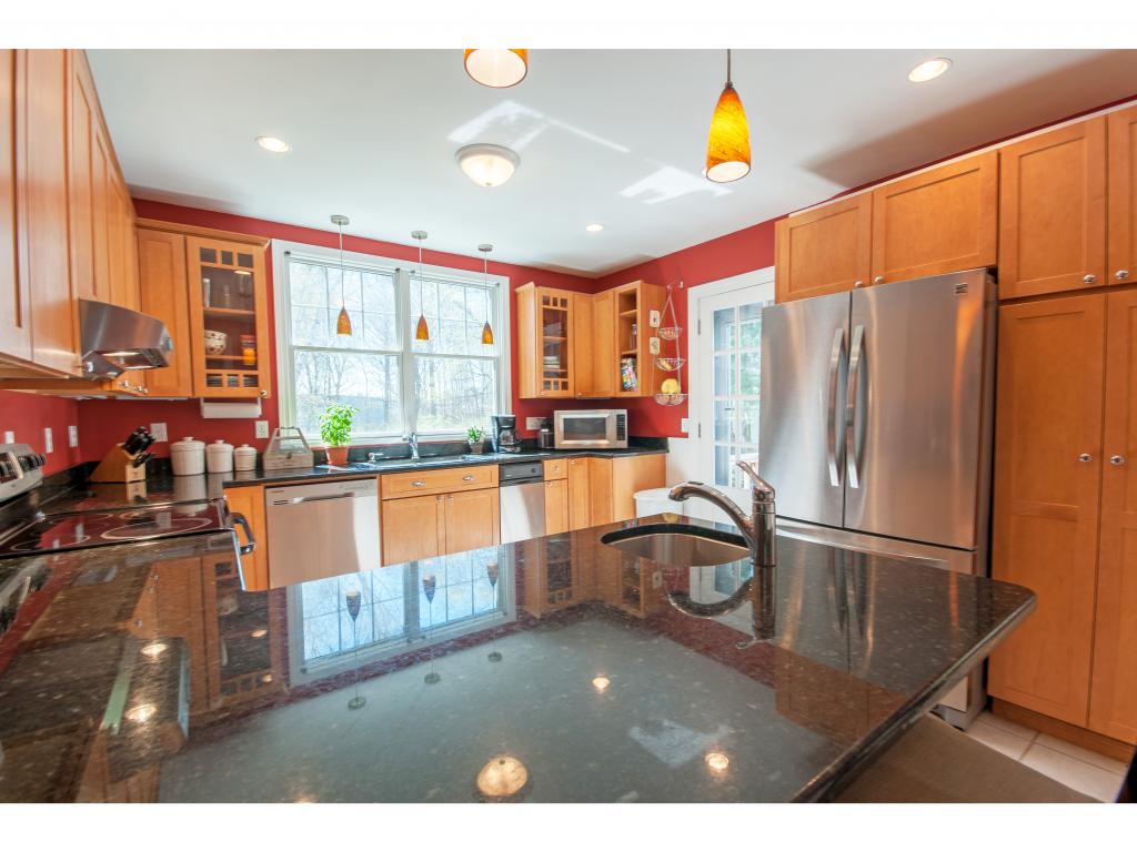 10 Bagdad Road Durham, NH 03824 - Photo 14 of 36