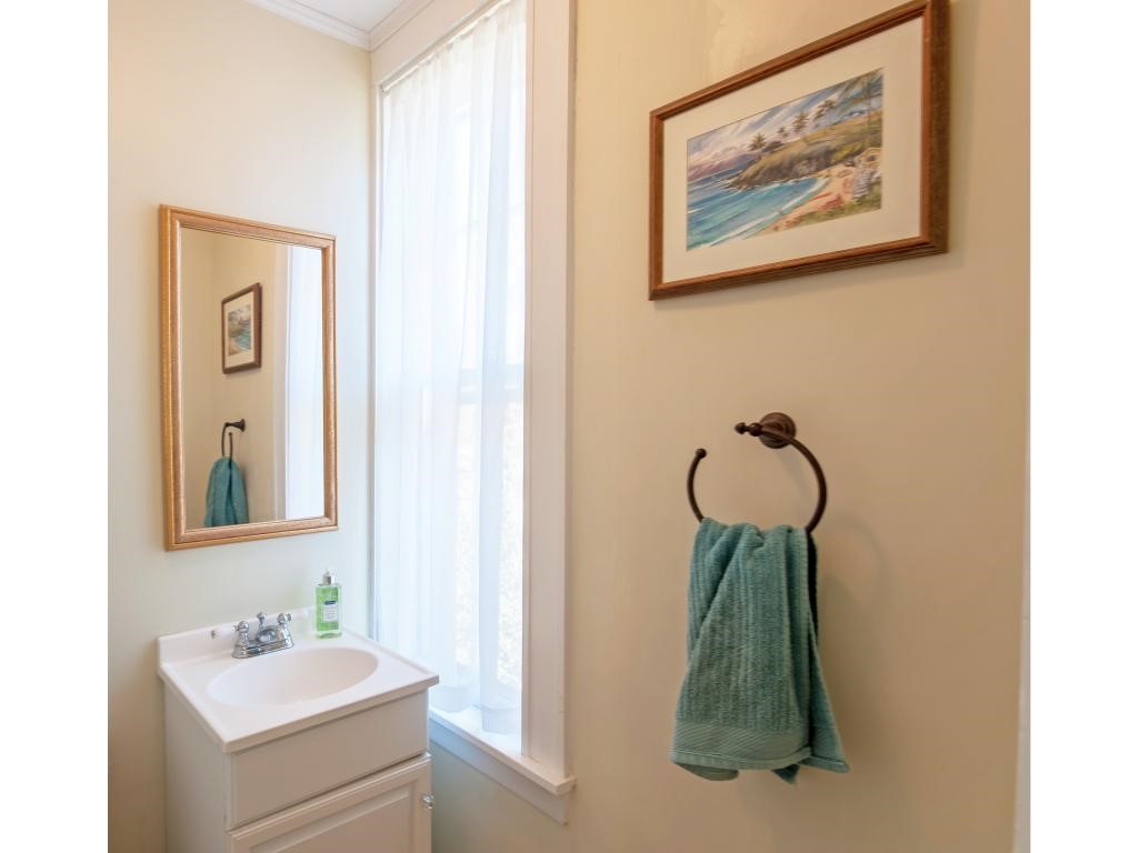 10 Bagdad Road Durham, NH 03824 - Photo 21 of 36