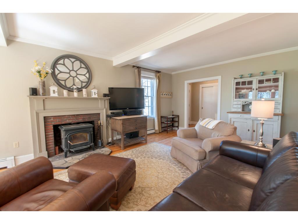 10 Bagdad Road Durham, NH 03824 - Photo 4 of 36