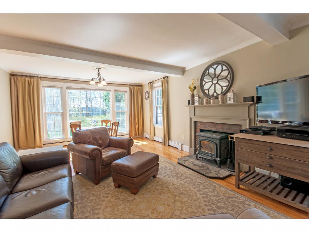 10 Bagdad Road Durham, NH 03824 - Photo 5 of 36