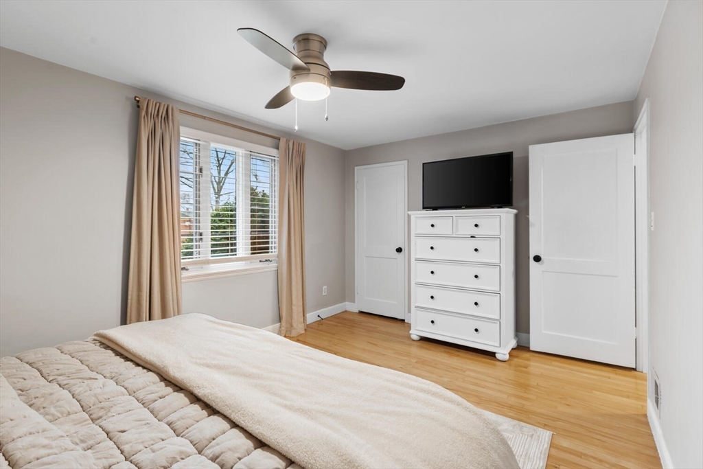 49 Pierce Road, Unit 49 Watertown, MA 02472 - Photo 17 of 28